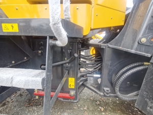 Shandong Lingong LG956L 90% nuevo cargador frontal de segunda mano Mini cargador 5 toneladas de carga nominal buen estado equipo mecánico motor - Product Image 3