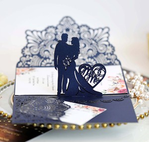Cartes <span class=keywords><strong>pop</strong></span>-up 3d personnalisées en feuille d'or à trois volets invitations de mariage luxe élégant pour douche nuptiale carte de mariage - Product Image 3