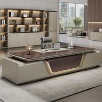 Ensemble de bureau de direction de luxe haut de gamme avec lampe de bureau, table de direction simple et moderne en bois et chaise écologique pour président