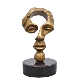 Escultura Abstracta <span class=keywords><strong>de</strong></span> Metal con Forma <span class=keywords><strong>de</strong></span> Signo <span class=keywords><strong>de</strong></span> Interrogación <span class=keywords><strong>de</strong></span> Bronce para Decoración <span class=keywords><strong>de</strong></span> Salas <span class=keywords><strong>de</strong></span> Exposiciones <span class=keywords><strong>de</strong></span> Arte - Product Image 1