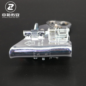 Cinturón de seguridad retráctil Zhongyu con red de cuerda, dispositivo anticaídas de aleación de 110 mm x 135 mm para operaciones en altura - Product Image 3