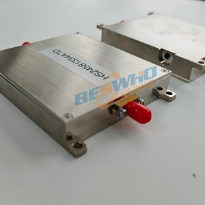 Generador de <span class=keywords><strong>RF</strong></span> YJM0420B 390Mhz-460Mhz Barrido 43dBm Contador-Sistema UAS Blindaje de señal inalámbrica Microcontroladores Procesadores FPGA - Product Image 3