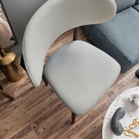 Chaise de salle à manger en bois massif de style nordique, durable, avec pieds en bois, design moderne et décontracté pour chambre, hôtel ou villa