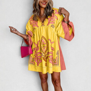 Nuovo Abito Casual da Donna Europeo-Americano <span class=keywords><strong>con</strong></span> Maniche <span class=keywords><strong>a</strong></span> <span class=keywords><strong>Tre</strong></span> <span class=keywords><strong>Quarti</strong></span> e Scollo <span class=keywords><strong>a</strong></span> V per Primavera Estate, Stile Bohémien <span class=keywords><strong>con</strong></span> Stampa Floreale Naturale - Product Image 2