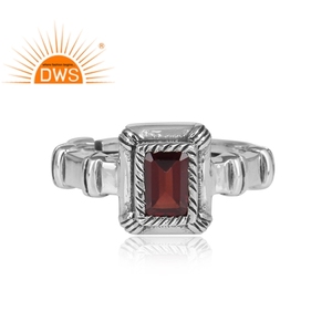 Bague en pierres précieuses grenat naturel demandée Designer Bague en argent sterling 925 oxydée Fabricant de bijoux Collection délicate - Product Image 2
