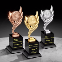 Trophée Terre en métal créatif personnalisé couronne or argent médaille avec cristal trophée de cristal personnalisable