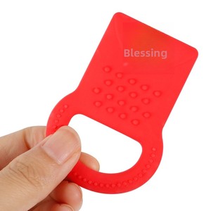 Anneau de dentition creux en forme d'enveloppe rouge, jouet apaisant pour bébé en silicone de qualité alimentaire, gel de dentition pour nourrissons 0-24 mois - Product Image 2