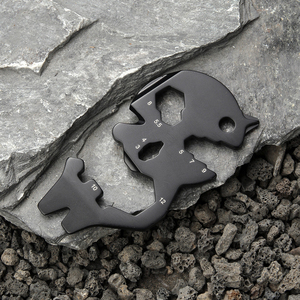 Hongrui llavero de acero inoxidable multiherramienta portátil sin óxido llave tornillo regla abrebotellas para supervivencia al aire libre escalada - Product Image 3