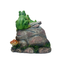 Statue d'extension de tuyau de descente décorative en résine de famille de grenouille peinte à la main