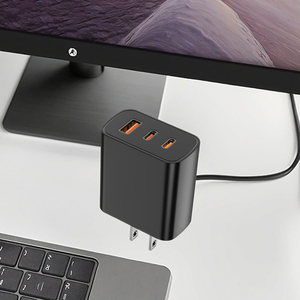 45W Pd 3.0 & Qc3.0 Gan Chống Cháy Chúng Tôi Sạc Với 1 USB-A + 2 Loại C Cổng Cho Máy Tính Xách Tay Điện Thoại Di Động Tai Nghe Nhanh Chóng Sạc Adapter - Product Image 3