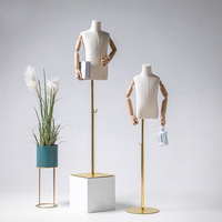 Vente en gros d'accessoires de mannequin pour enfants Mannequins debout brillants pour bébé et enfant pour le haut du corps