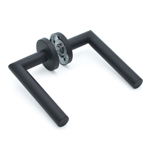 Manija de puerta negra mate manija de puerta de palanca rectangular de acero inoxidable - Product Image 4