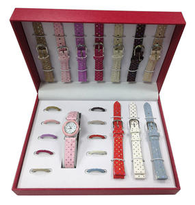 Ensemble de montres avec bracelets et lunettes interchangeables, aspect très délicat, parfaitement mignon - Product Image 2