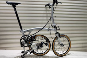 Argento CRANSTON S9 lega di alluminio telaio 16 pollici 9 velocità tri-fold bicicletta <span class=keywords><strong>S</strong></span> /Y BAR leggero pieghevole mini bicicletta pieghevole