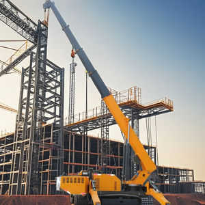 2024 Venta caliente pequeña grúa de araña sobre orugas diésel hidráulica grúa de araña giratoria de 360 grados aplicada a la construcción - Product Image 1