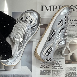 Produit tendance 2026 : Chaussures de créateur, Chaussures de marche, Chaussures pour hommes, Logo personnalisé, Baskets, En stock - Product Image 5
