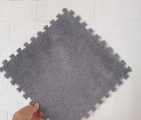 Weiche Flauschige Ineinandergreifende Schaumstoff-Bodenmatte Bunter Plüsch-Puzzle-Teppich Rutschfeste EVA-Spielmatte für Kinderzimmer Wohnzimmer Dekoration