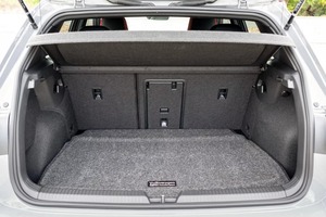 Voiture d'occasion fiable : Volkswagen <span class=keywords><strong>GTI</strong></span> 380 SE modèle 2024, moteur 4 cylindres turbocompressé - Product Image 4