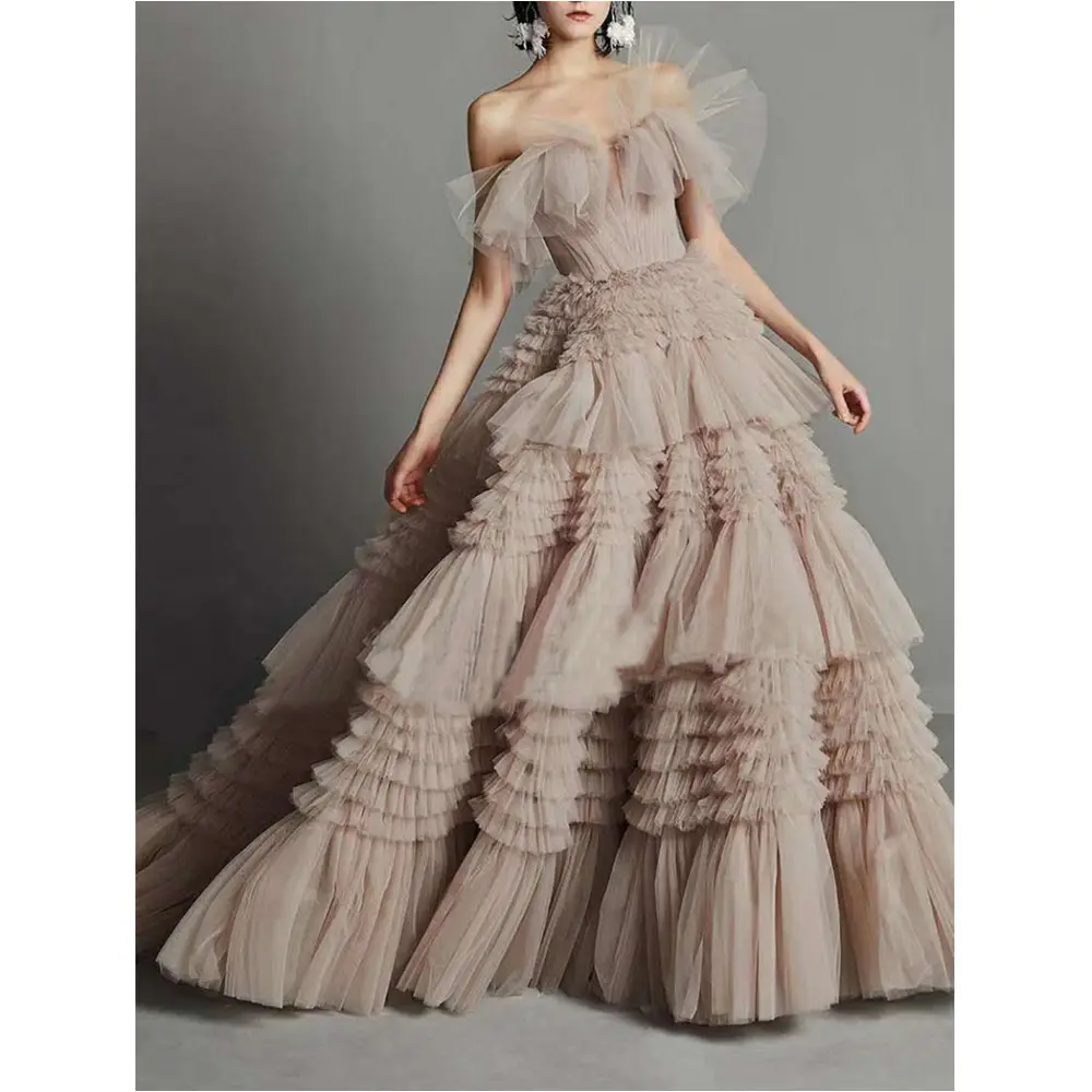 エレガントなファッションピンクプリンセスストラップレス女性ビーズスパンコール夜会服結婚披露宴イブニングドレス