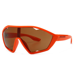 Hot Selling Fashion Newest <b>Large</b> <b>Frame</b> Sunglasses Oversized Waterproof Shield Women Sunglasses One Piece Lens Sunglasses 2021 - Product Image 2