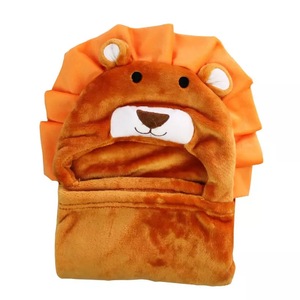 Venta al por mayor de lana de coral liso de dibujos animados personaje de juguete con capucha recién nacido baño bebé niño Toalla de baño - Product Image 3