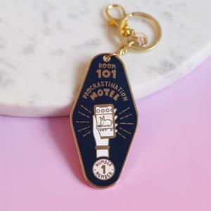 Gantungan kunci logam keras Enamel kustom gantungan kunci sekolah Retro antik Hotel kamar Motel gantungan kunci - Product Image 4