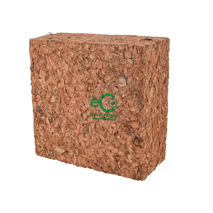 Eco2go เวียดนาม ผู้ส่งออกเศษกะลามะพร้าวคุณภาพสูง ความบริสุทธิ์สูง ค่า EC ต่ำ สำหรับการปลูกพืช วัสดุทดแทนดินธรรมชาติ ย่อยสลายได้ทางชีวภาพ - Product Image 1
