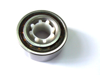 Roulement de roue avant automobile 30x64x42 4021050Y00 94840410 pour Nissan Sunny Sentra 9008036012 9008036043 9036930003 9036938019