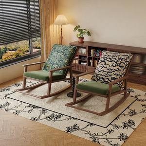 Fauteuil à bascule moderne du milieu du siècle, structure en bois, coussin en velours vert, dossier solide, multi-usages, extérieur, chambre, hôtel, salon - Product Image 1
