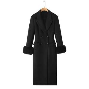 เสื้อโค้ทยาวสำหรับผู้หญิงไซส์ใหญ่ พร้อมปลายแขนเสื้อขนเฟอร์เทียม กระดุมสองแถว ผ้าขนสัตว์ผสม ความหนาปานกลาง แขนยาวเต็มตัว ดีไซน์ตัดเย็บแบบ 3 มิติ - Product Image 1