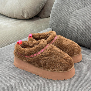 2025 Ingrosso Scarpe da Donna di Design alla Moda, Stivali da Neve Invernali con <span class=keywords><strong>Pelliccia</strong></span> e Piattaforma, Ciabatte da Donna - Product Image 3
