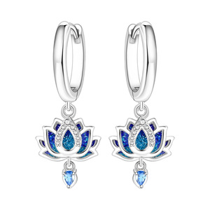 Pendientes de Loto Azul en Cobre Blanco – Accesorios para Mujer, Pendientes de Circonia Hipoalergénicos, Ideales para Uso Diario y Fiestas - Product Image 6