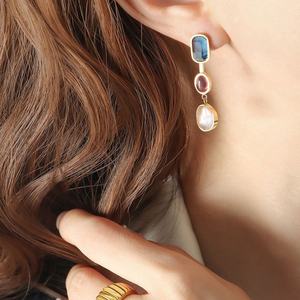 Pendientes de Acero Inoxidable de Moda Europea y Americana, con Incrustaciones de Cristal Asimétricas que No se Destiñen, Joyería de Clip Personalizada - Product Image 4