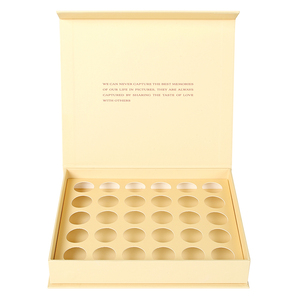 Emballages cadeaux en carton biodégradable et recyclable, adaptés aux aliments, boîtes rigides en papier pour chocolat, avec revêtement en feuille d'or UV mat - Product Image 4