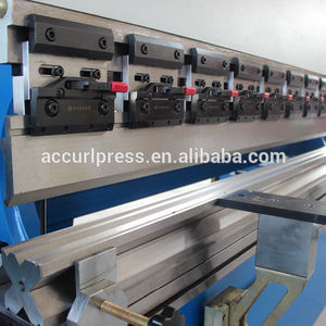 Presse plieuse synchronisée Accurl 3200 mm NC pour tôles, avec commande DA41T, pour l'industrie de la construction (acier) - Product Image 3