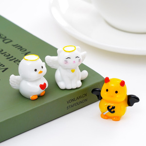 Adorabili statuette di maialini KI Yuewu, graziosi accessori decorativi fai-da-te, mini ornamenti per auto <span class=keywords><strong>e</strong></span> scrivania - Product Image 3