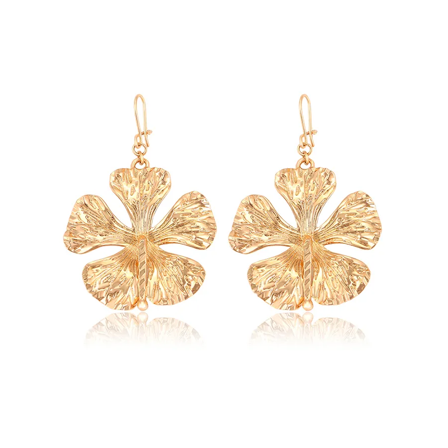 99342 xuping elegante Ohrringe heiß verkaufen 18 Karat vergoldete goldene Blütenblatt geformte Creolen