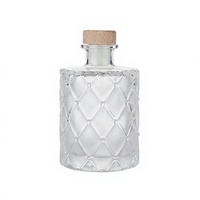 Fabricant de bouteilles en verre à motifs gravés, bouteille de vin de 200 ml, bouteille en verre d'aromathérapie pour une étanchéité premium