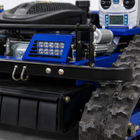 Tondeuse robotisée télécommandée sur chenilles à moteur essence avec phares LED, coupe-herbe pour pentes, équipement lourd, vente en gros