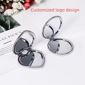 Vòng Trái Tim Vuông PU Da Túi Kích Thước Du Lịch Trang Điểm Gương Với Biểu Tượng Cá Nhân Cho Du Lịch Quà Lưu Niệm Vẻ Đẹp Sử Dụng - Product Image 1