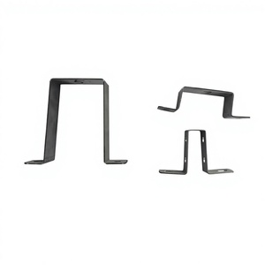 Profilé de fixation en acier galvanisé durable pour couverture de serre en PE sécurisée sur les structures de tunnels - Product Image 1