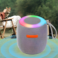 Haut-parleur sans fil 5.0 à prix abordable, vente chaude, directement de l'usine, avec lumière nocturne RVB colorée, subwoofer compact pour l'extérieur