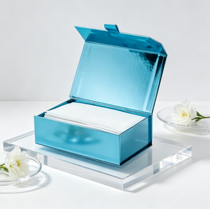 Boîte en papier bleu métallisé de luxe à charnières avec fermoir magnétique pour masques faciaux, cotons démaquillants et emballage de produits de soin de la peau - Product Image 4