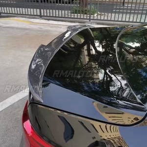 สปอยเลอร์หลังคาร์บอนไฟเบอร์สำหรับ Toyota Crown รุ่นปี 2016-2018 - Product Image 4