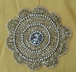 Patchs perlés à la main brodés de paillettes de qualité supérieure Nouveau design pour robes de mariée et vêtements décoratifs disponibles pour l'exportation - Product Image 5