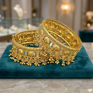 High Quality Mintpink Luxury Designer Romantic Women's Antique Openable Bangles 2 <b>Pc</b> Set with Gold Plating - Product Image 2