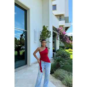 Chemisier brodé rose rouge avec détail froncé pour femme, style western, disponible en tailles XL à 4XL, en popeline de soie et coton tricoté, idéal printemps-automne pour le bureau - Product Image 5