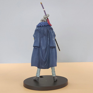 Figurines d'action en PVC <span class=keywords><strong>de</strong></span> 18 cm, Trafalgar D. Water Law, les sept Seigneurs <span class=keywords><strong>de</strong></span> la <span class=keywords><strong>Guerre</strong></span> <span class=keywords><strong>de</strong></span> la Mer, modèle GK, jouet <span class=keywords><strong>de</strong></span> collection, en cadeau - Product Image 5
