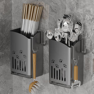 ที่วางตะเกียบติดผนังแบบไม่ต้องเจาะรู ทรงสี่เหลี่ยม พร้อมที่ระบายน้ำ แห้งเร็ว กล่องเก็บของอเนกประสงค์ในครัว พร้อมตะขอ - Product Image 4