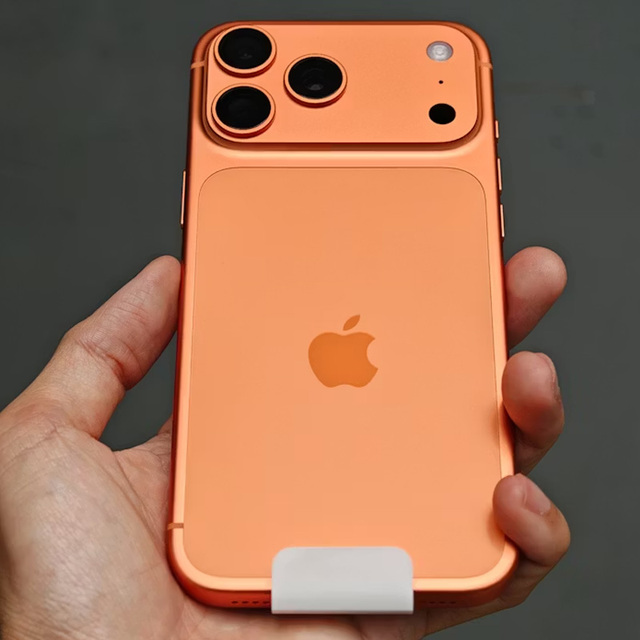 Used for 17 Pro Max US Version 5G Unlocked Original 256GB/512GB/1TB Smartphone 99% New Grade A+ No Scratches Wholesale Price